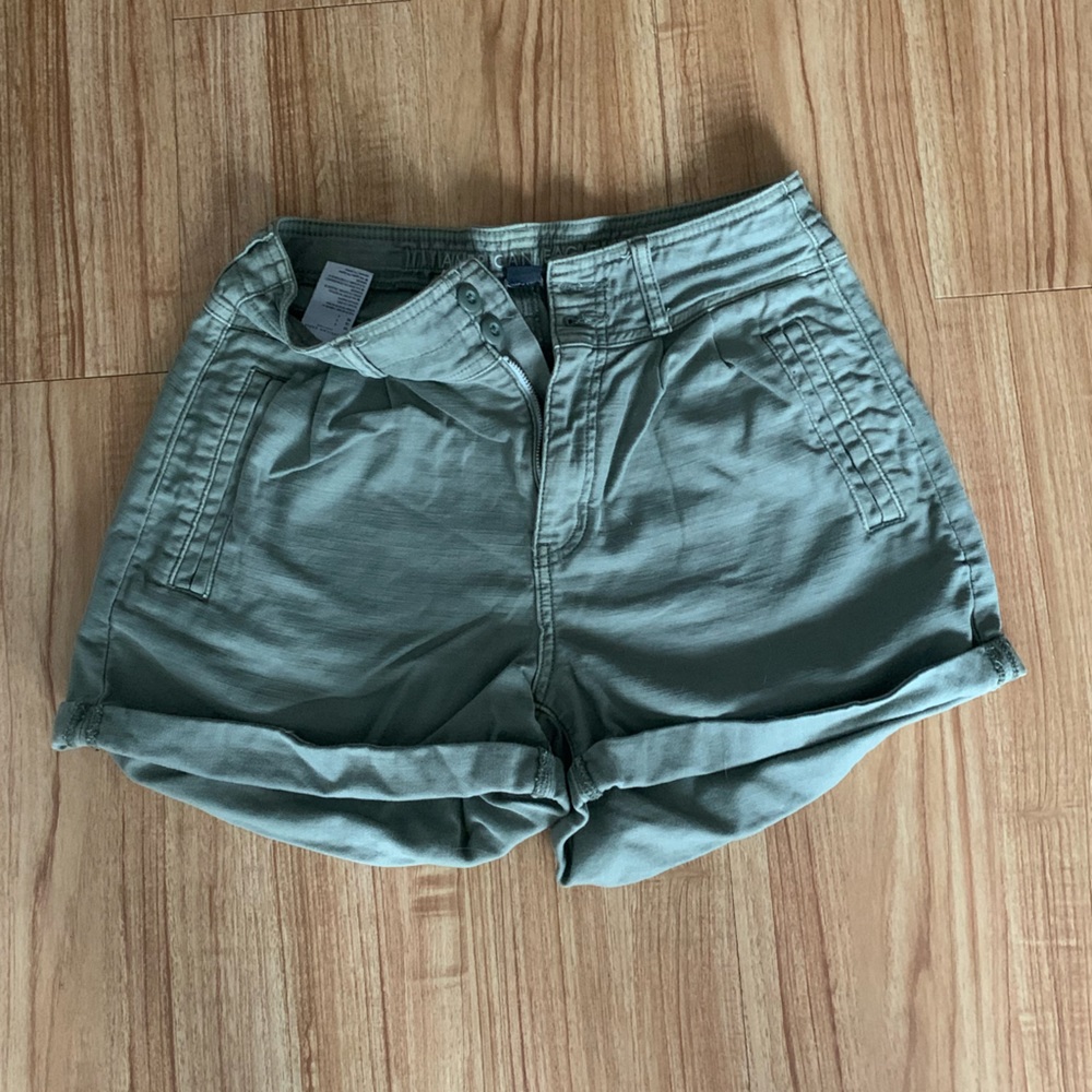 Green American eagle baggy mom short stretchy size 4